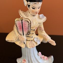 RARE Vintage Asian Woman With Long Braid And Fan Figurine Gorgeous Details