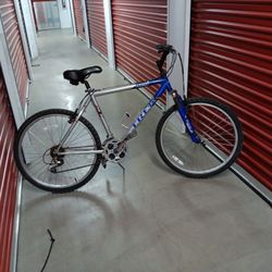 Trek  Mt Bike. 