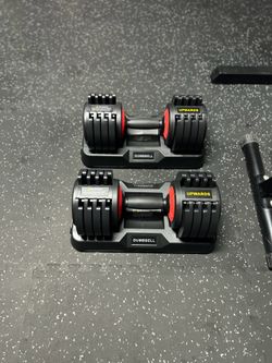 Adjustable dumbbells