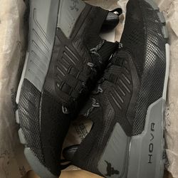 UNDER ARMOUR THE ROCK SHOES SIZE 11