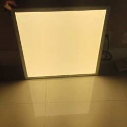 2x2 LED Flat Panels