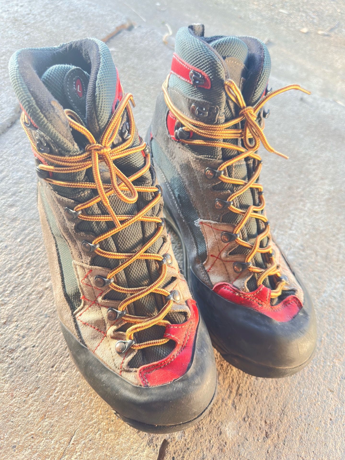 Kayland Backpacking / Hiking Boots – Men’s 10.5 – Waterproof eVent
