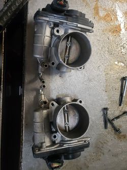 Throttle body Infiniti G35 2007 3.5 engine