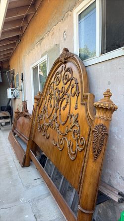 King bed frame