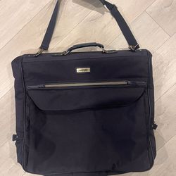 Luggage…Garment Bag (American Tourister)