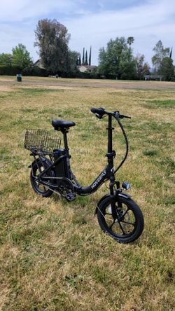 Folding Electric Bike with basket