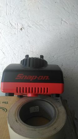 Snap On tools battery charger