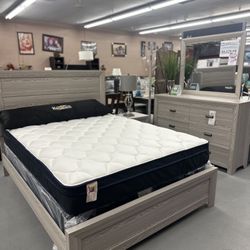 4Pcs Queen Bedset $749
