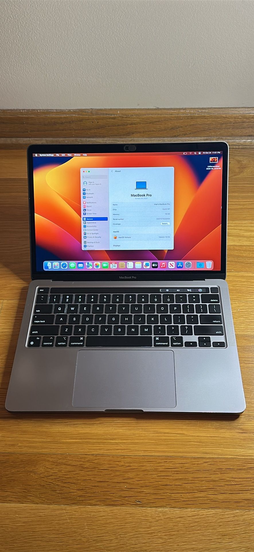 2020 Macbook Pro M1 16gb RAM 256gb SSD
