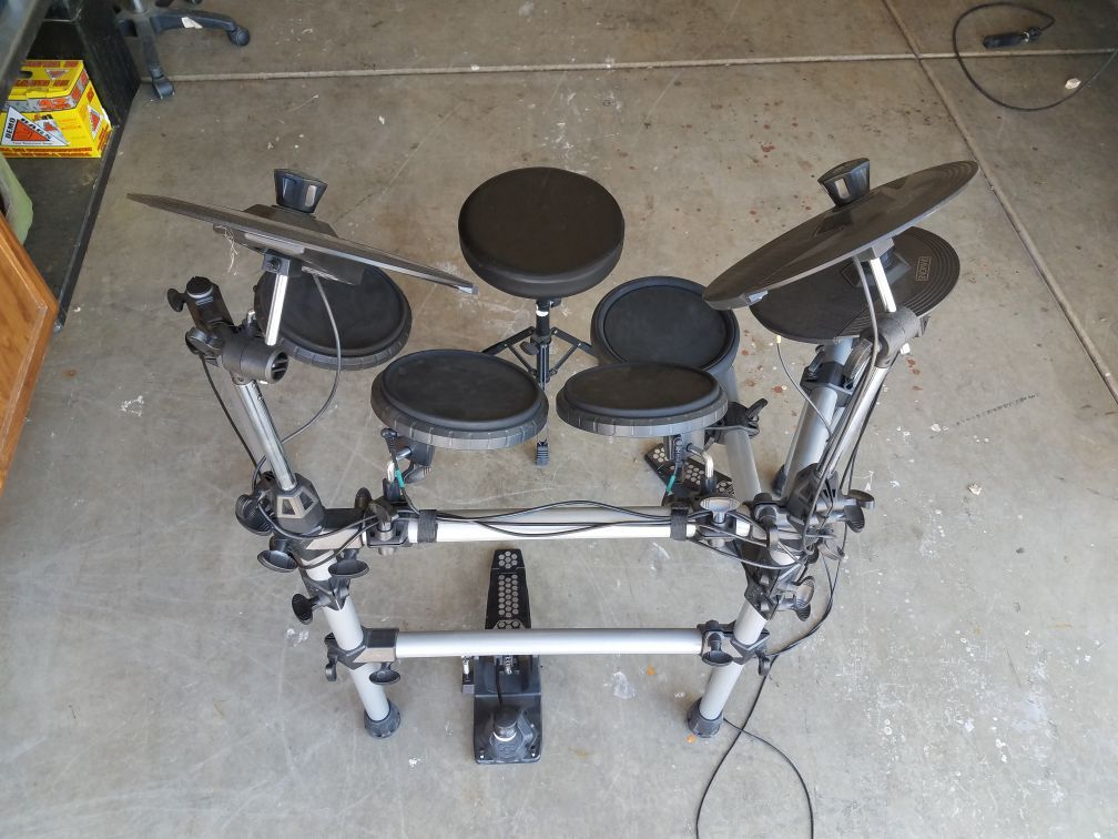 Simmons SD500 Electronic Drum Set