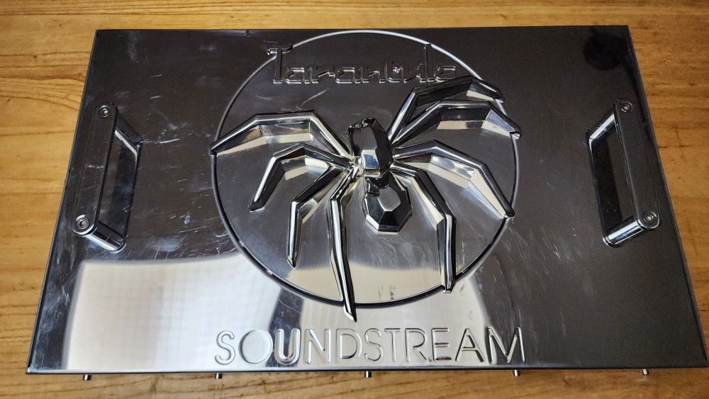 Soundstream Tarantula TR880/2