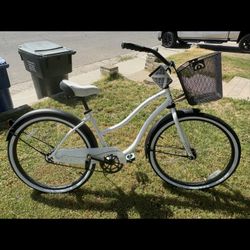 26’ Huffy Beach Cruiser In Real Good Shape 