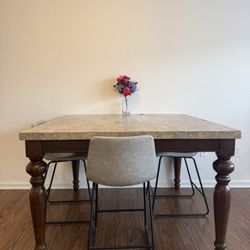Dinning Table