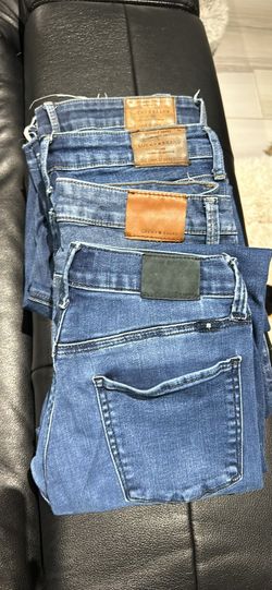 Women’s Lucky Brand Skinny Jeans 6 And 8