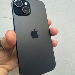 iPhone 15