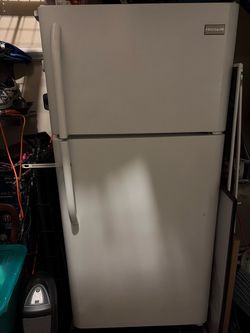 Frigidaire refrigerator