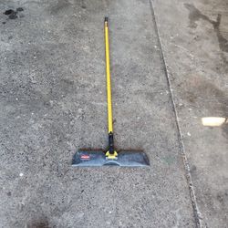 Rubbermaid Quickie Sweeper And Mop