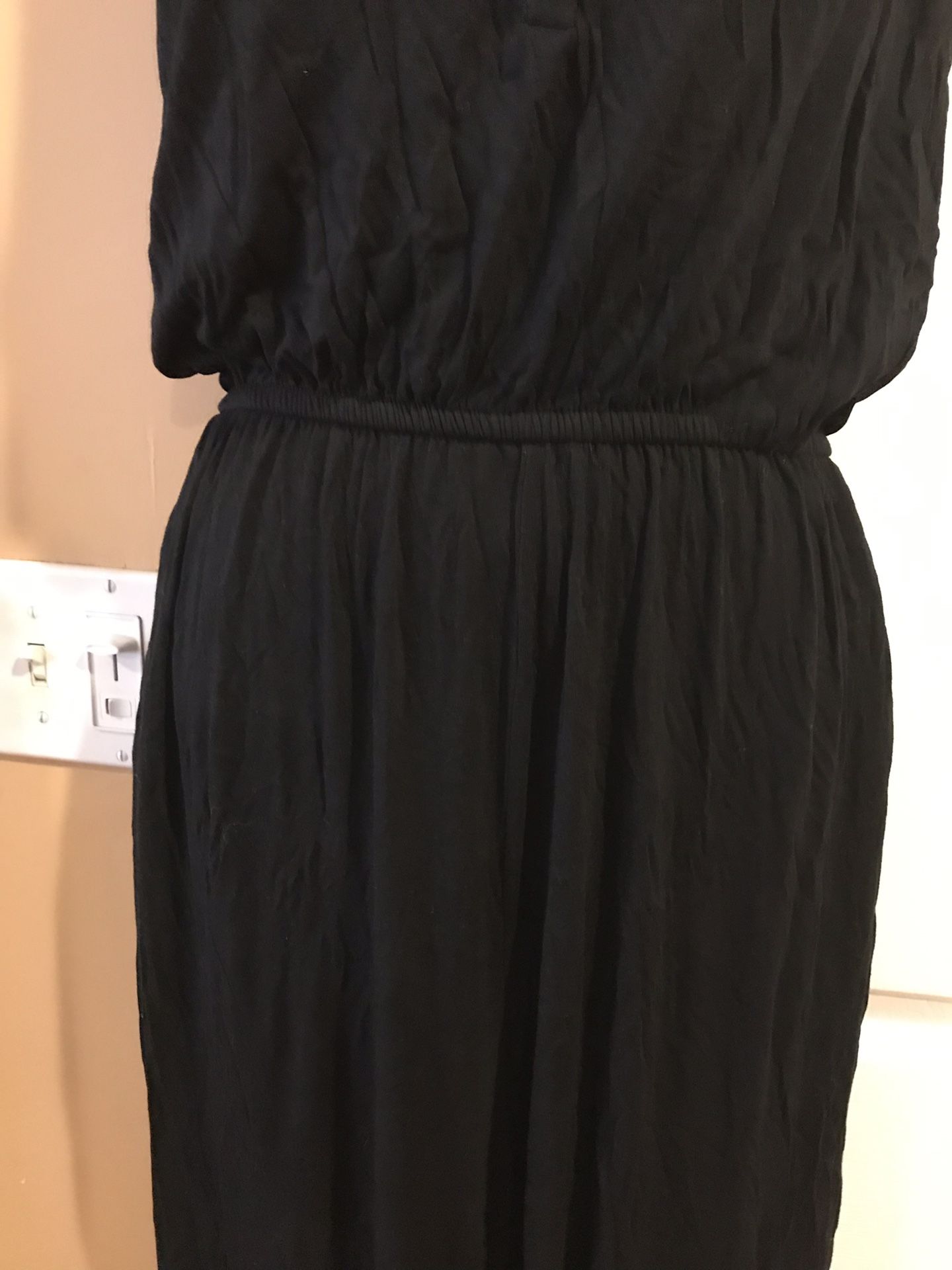 Name brand (BARll) lrayon material relax jumpsuit