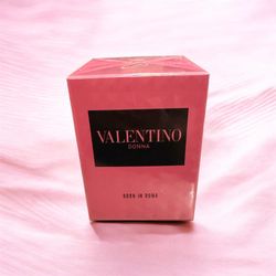 Valentino Perfume 
