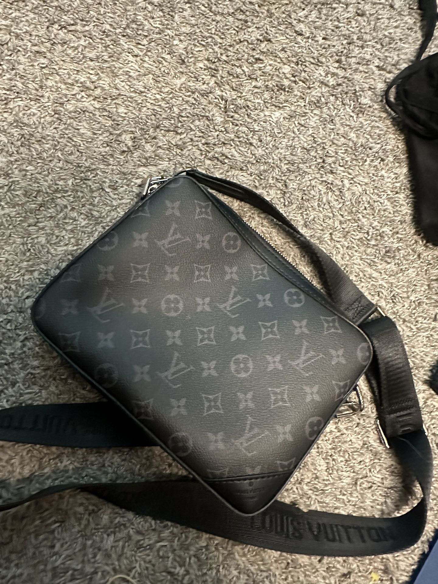 LOUIS VUITTON TRIO MESSENGER BAG