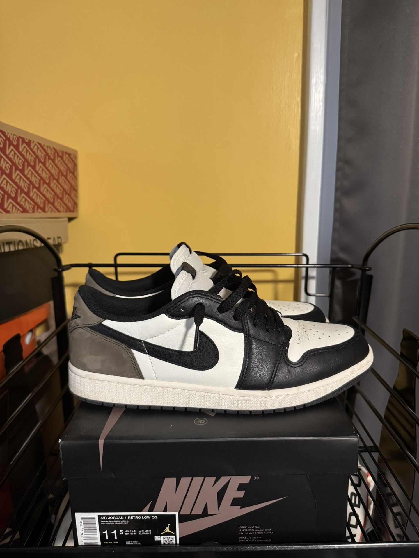 Jordan Retro 1 low Mocha