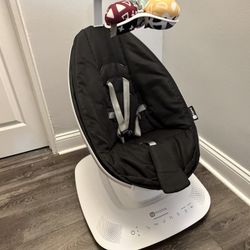 4Moms Multi-Motion Baby Swing