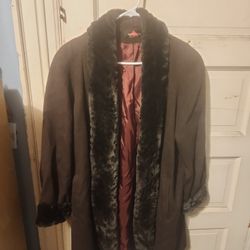 Alorna Unisex Fur Coat