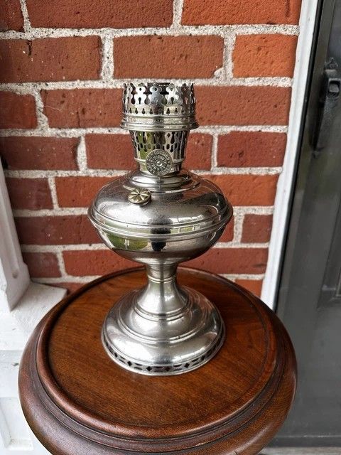 Antique Aladdin Model #4 Oil Lamp and unsigned Flame Spreader Kerosene Oil Lamp.
