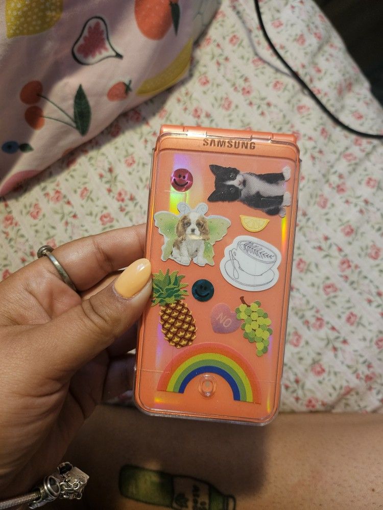 Samsung Galaxy Folder 2