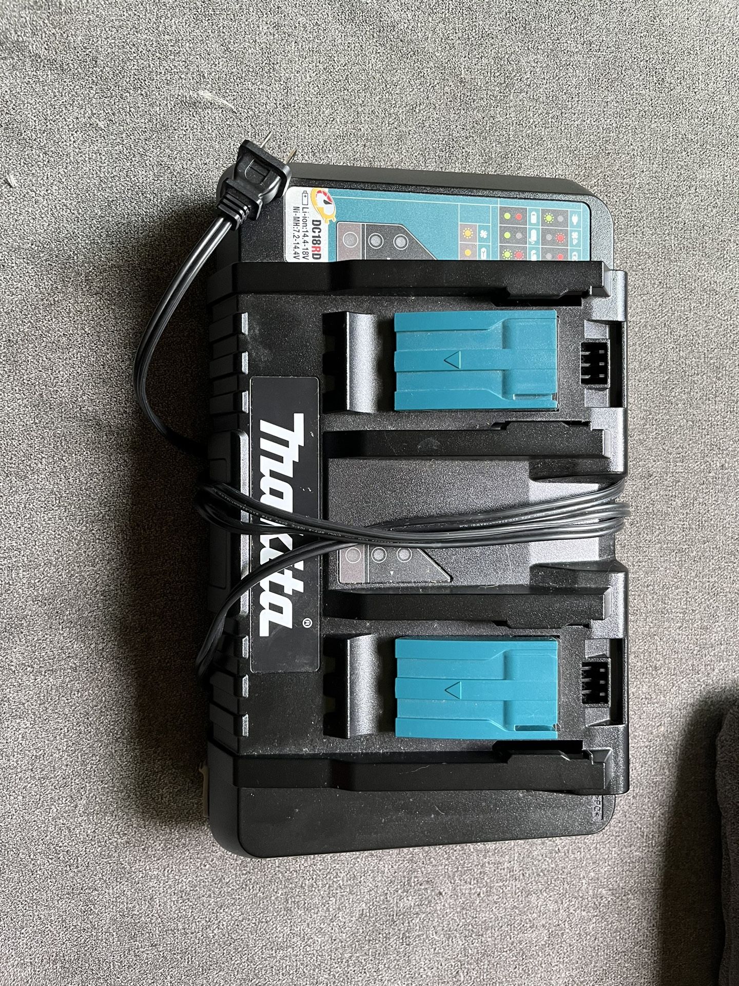 Makita 2 Battery Charger