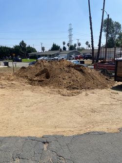 Free clean dirt delivery free