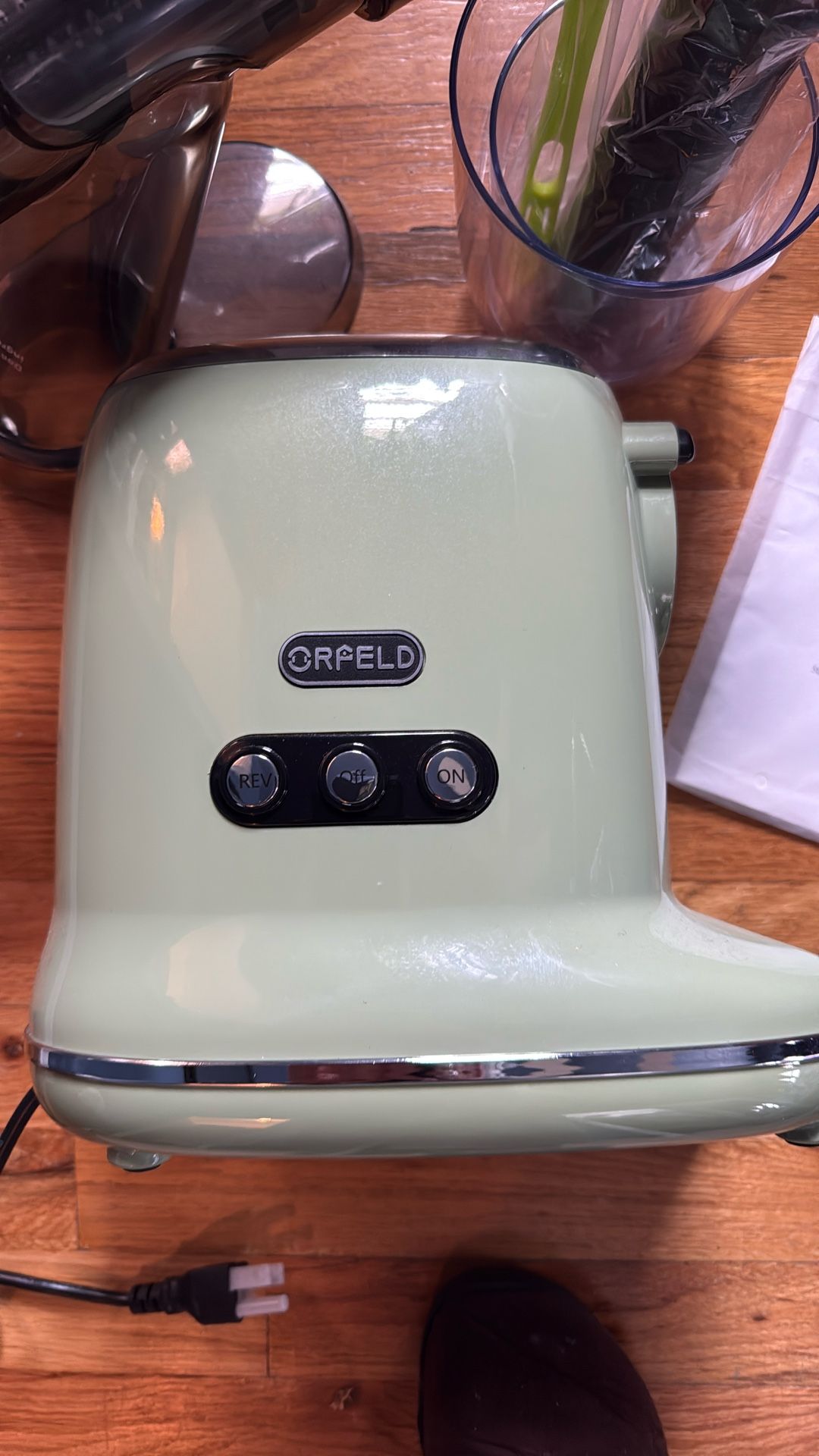 Orfeld Slow Juicer Mint Green