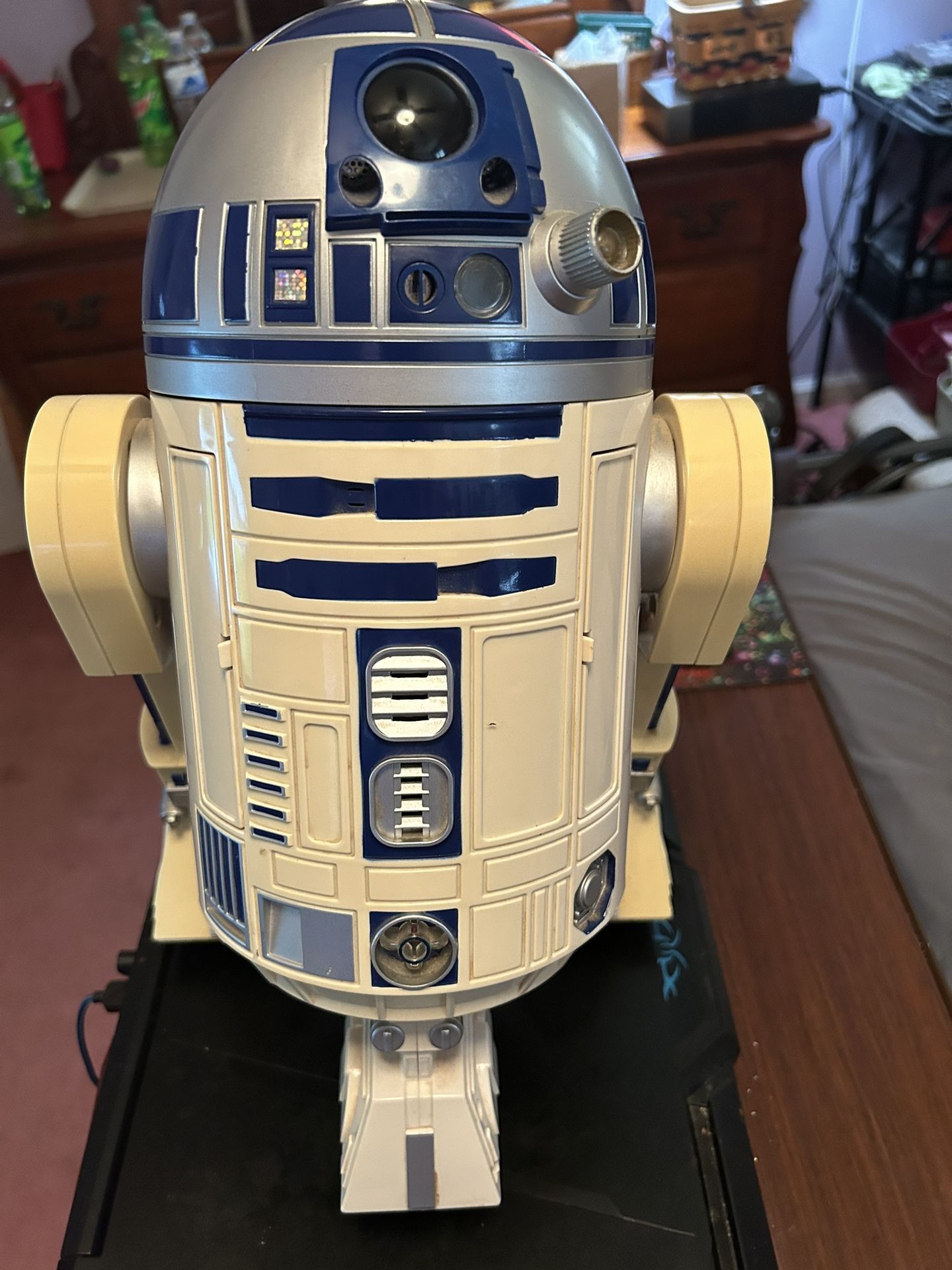 R2-D2 Interactive Robot