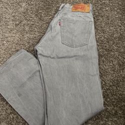 Bundle of 3 Levi’s 501 Jeans — Classic Fit