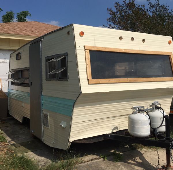 1973 Vintage Lark Camper for Sale in San Antonio, TX OfferUp