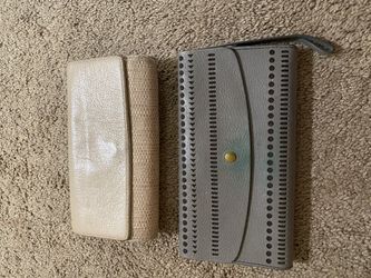 2 Fossil wallets