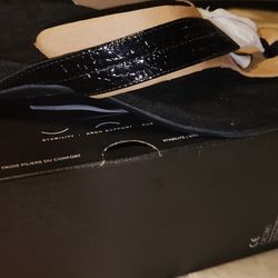 Brand new size 11 PRICE DROPPED! 