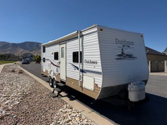 2007 Dutchmen lite 27’ bunkhouse