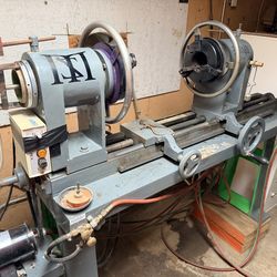 Glass blowing lathe