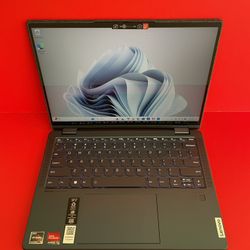 Lenovo Yoga 6 13” Touch Dolby Vision Atmos 2 in 1 laptop (2022 model) Ryzen 5 8GB 256GB 