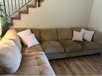 Sectional couch