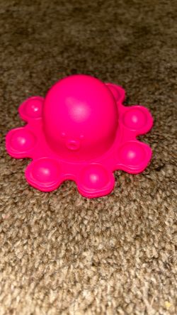 Pink octopus pop pit