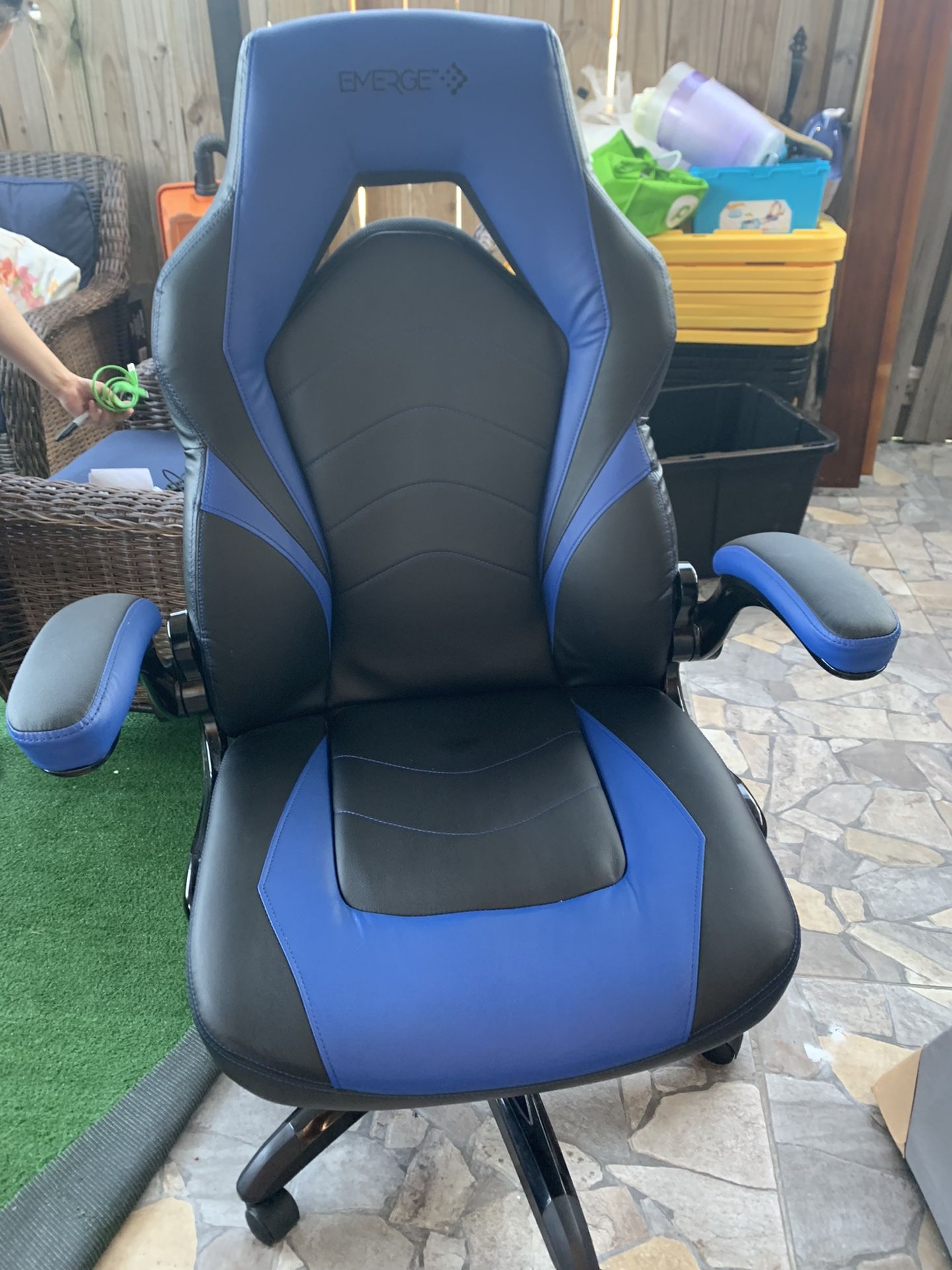 Gaming Chair Emerge Blue And Black for Sale in Princeton, FL OfferUp