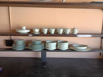 Noritake 54ct China Set
