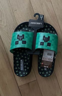 Minecraft Slide Sandals Size 13/1 Little Kids