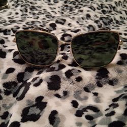 Burberry Sunglasses 