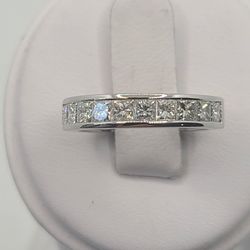 14k Gold 1.30ctw VS Diamond Wedding Band