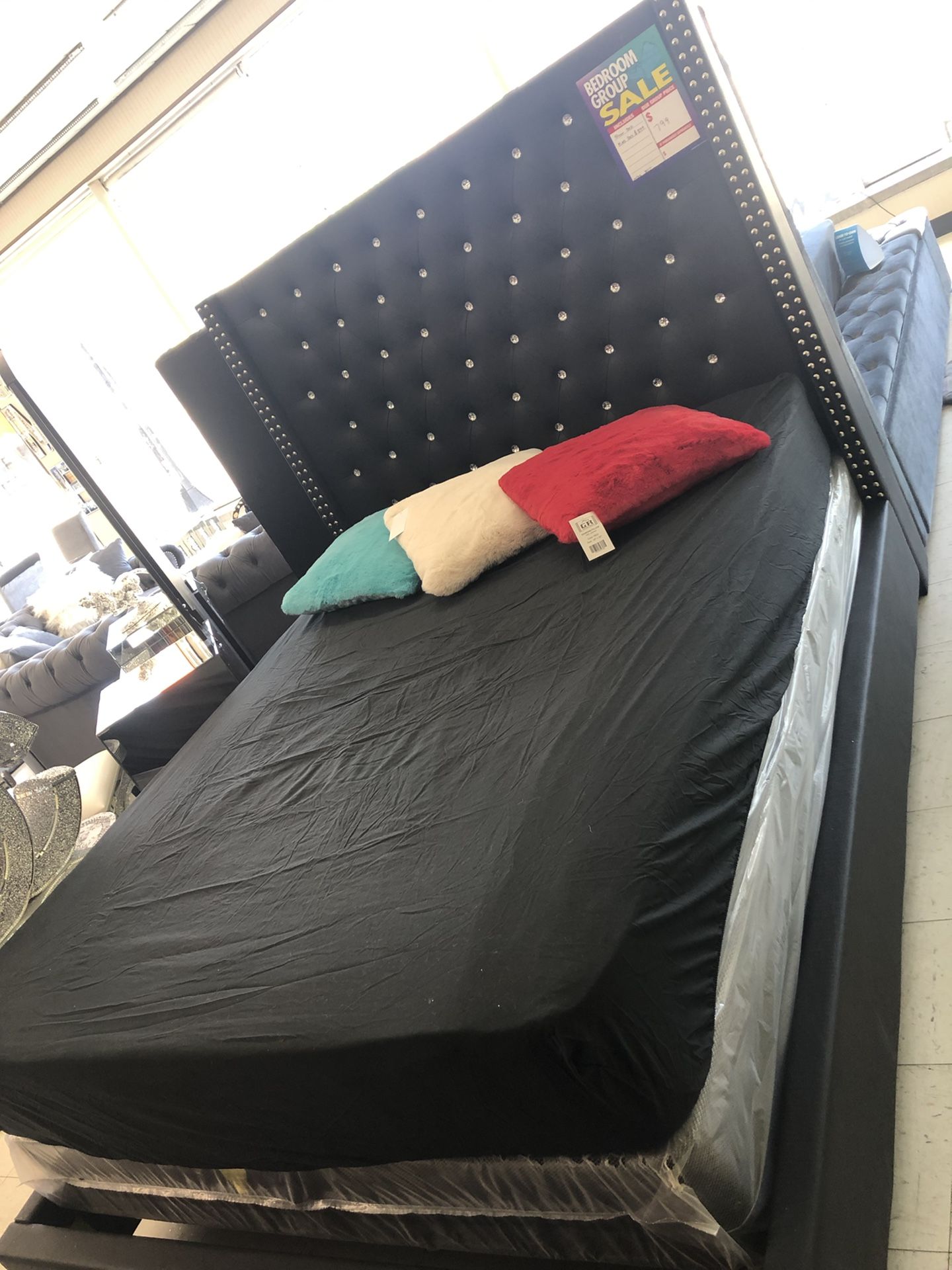 Queen Black Bed