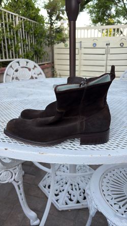 Men size 9 boots