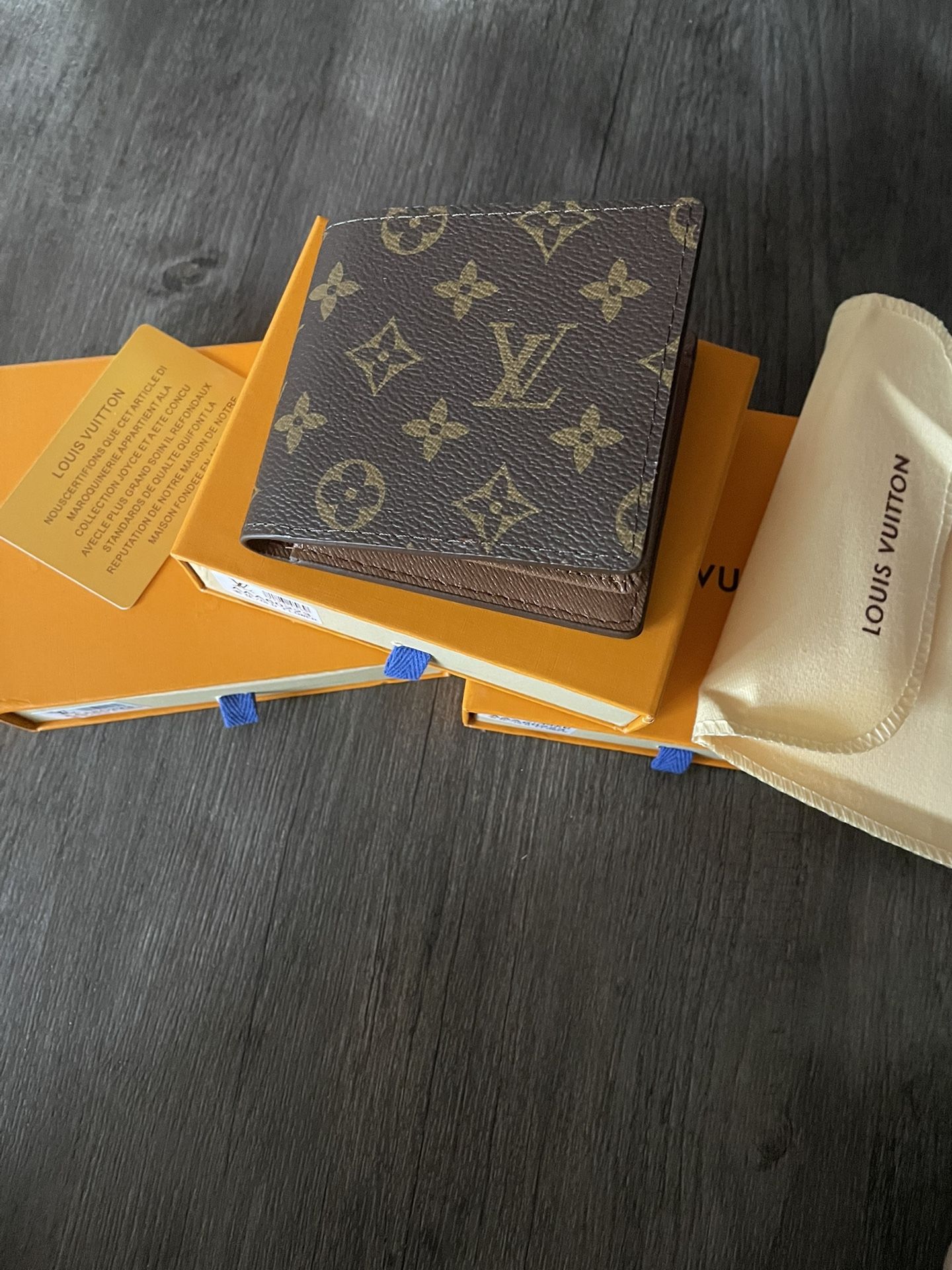 Louis Vuitton Wallet